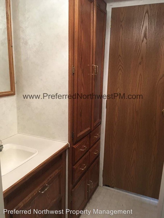Foto del edificio - 47775 Berry St