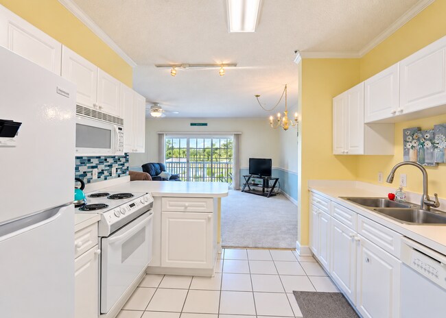 Foto del edificio - 4879 Dahlia Ct
