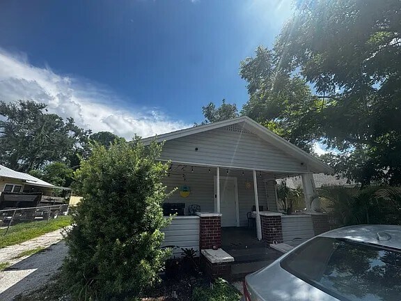 Foto principal - 1718 4th Ave E