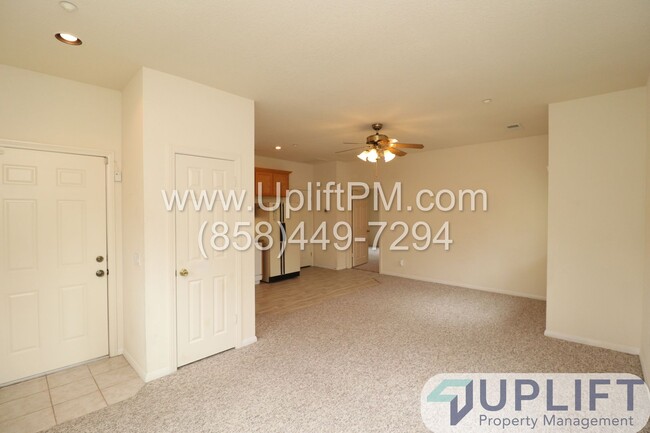 Foto del edificio - 1 bed 1 bath 810 sqft ADU in San Diego Cou...