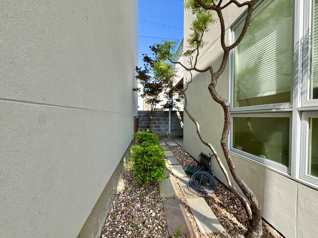 Foto del edificio - 527 Oak St