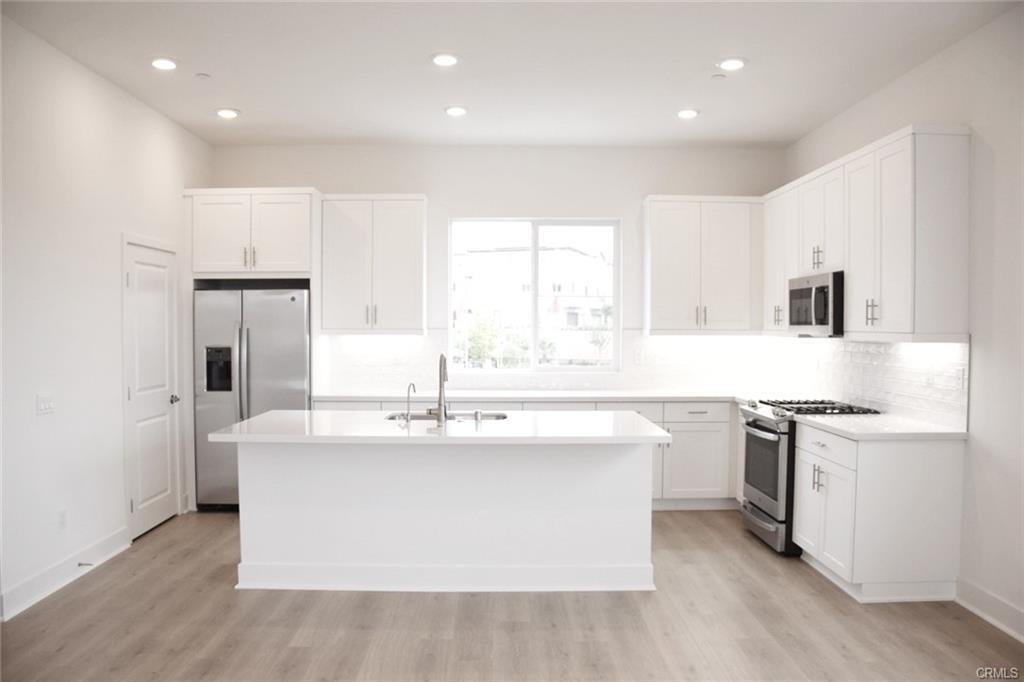 Foto principal - 1630 Saratoga Ln