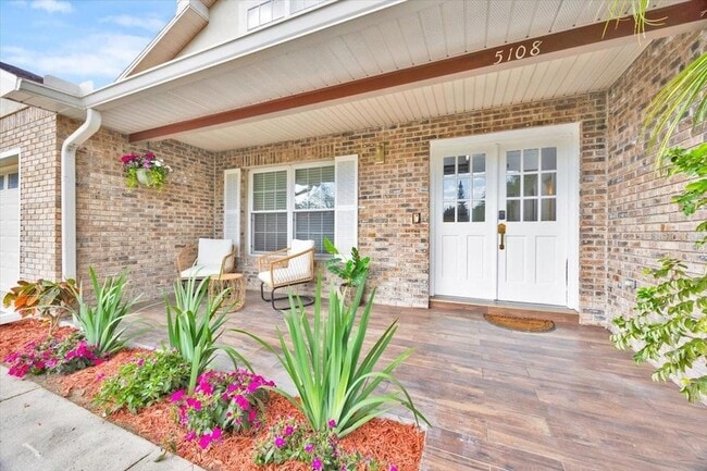 Building Photo - 5108 Avignon Ct