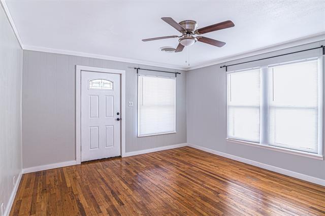 Building Photo - 1413 N Ross Ave