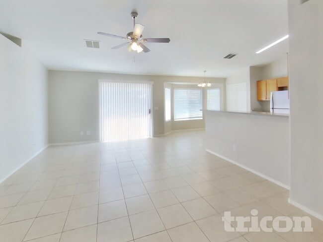 Building Photo - 4873 E Rousay Dr