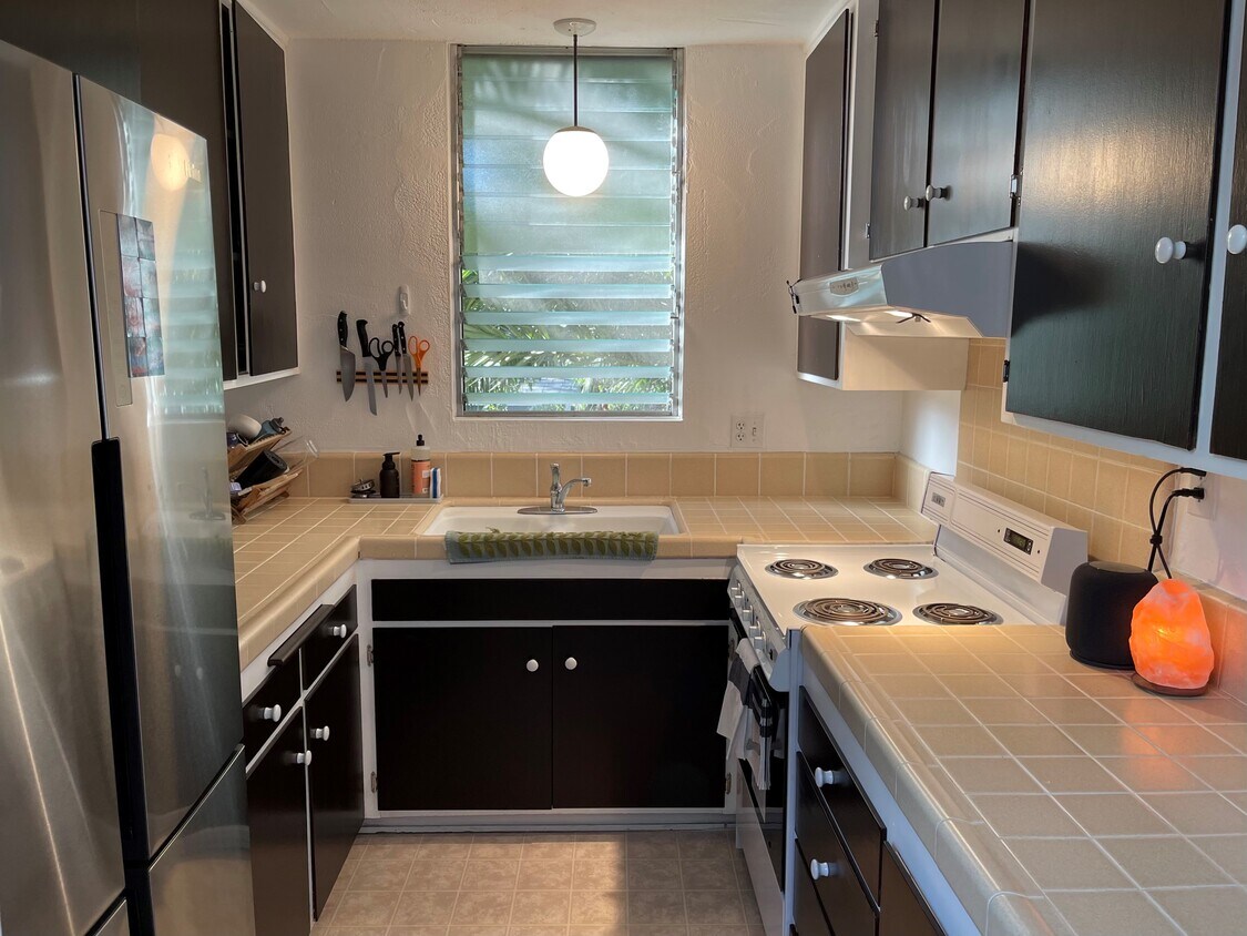 Kitchen - 2216 6th St