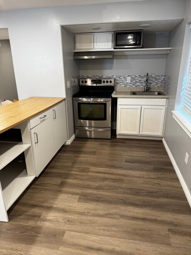 Foto del edificio - 43 E Argyle Way