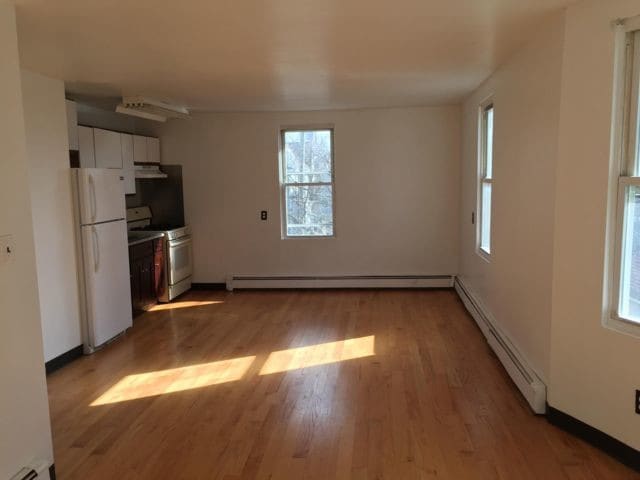 Building Photo - 148 Beach 94th St