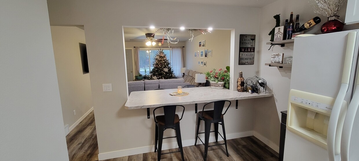 Foto principal - 11324 Melby St