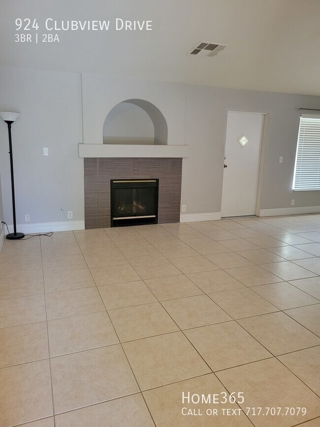 Building Photo - No HOA! The beautiful single-story home lo...