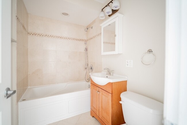 Foto del edificio - 515 Sheridan Rd