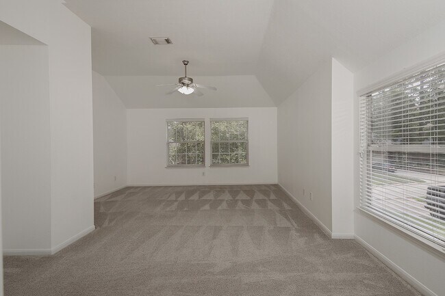 Foto del edificio - 23 Shellbark Pl