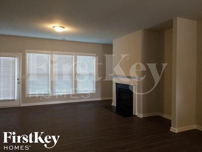 Building Photo - 3124 Baylor Cir
