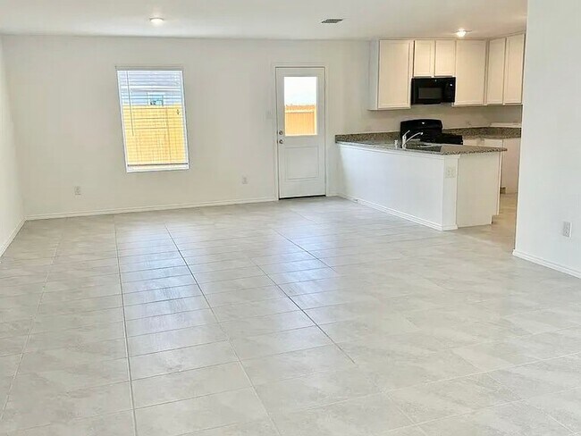 Foto del edificio - 1707 Temper Ln