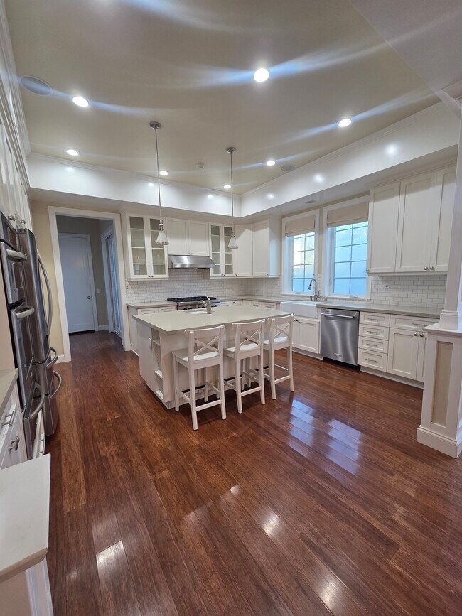 Foto del edificio - 4014 Honeycutt St