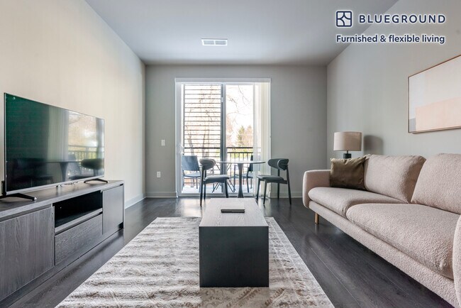 Foto del edificio - 3929 Landmark Ct