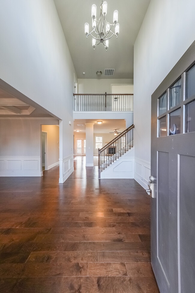 Building Photo - 408 After Glow Smt