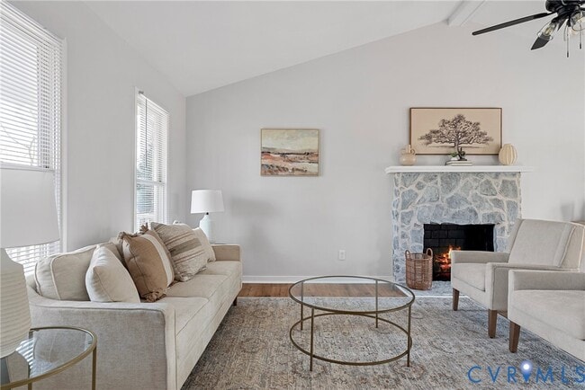 Foto del edificio - 1342 Avatar Dr