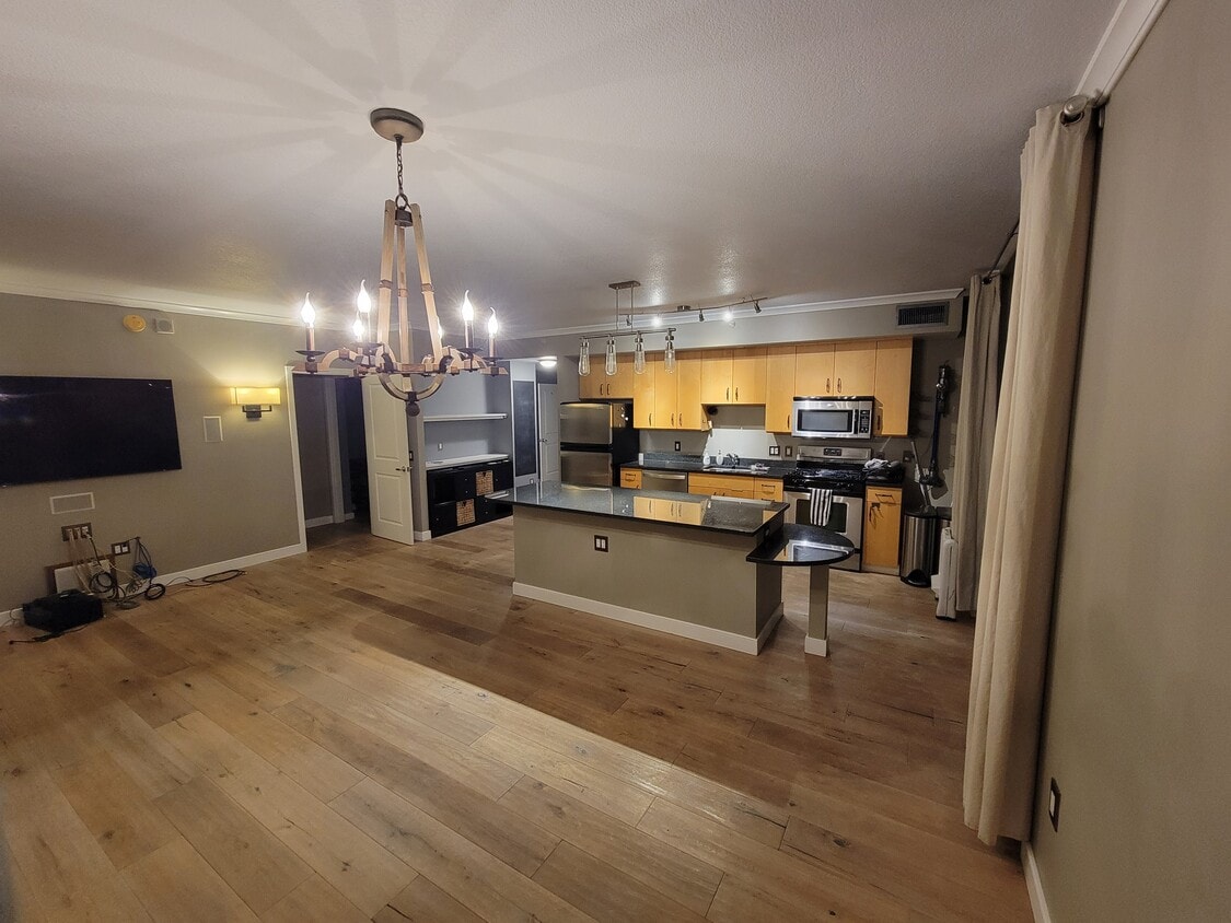 Photo - 475 K St NW (Washington, DC)