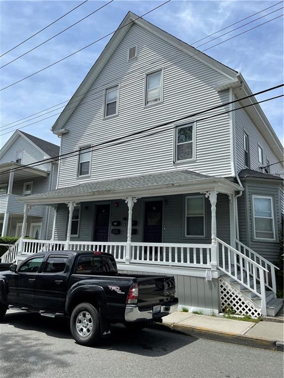 94 Warner St Unit A, Newport, RI 02840 Room for Rent in Newport, RI