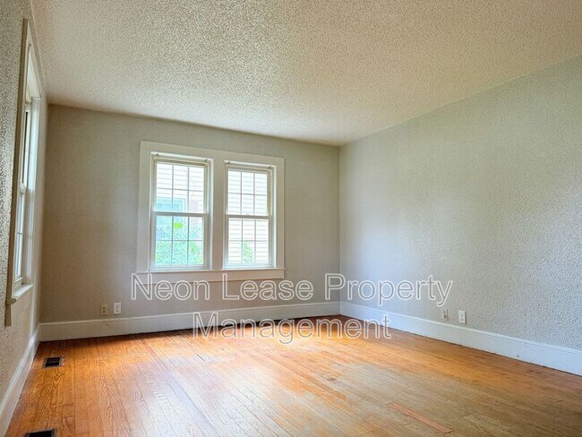 Foto del edificio - 212 N Shipley St