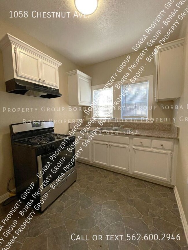 Foto del edificio - ***STUNNING 2 BEDROOM | 1 BATH WITH WASHER...