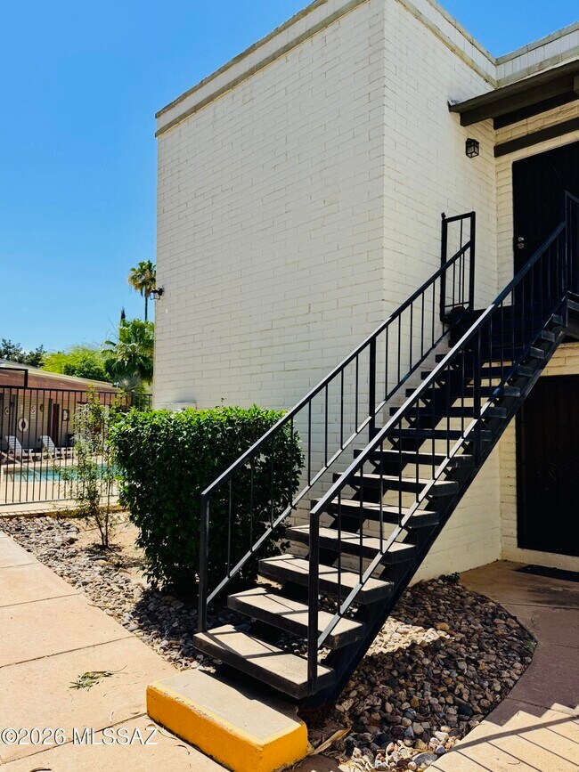 Foto del edificio - 8450 E Old Spanish Trail