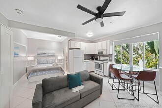 Building Photo - 3710 Collins Ave