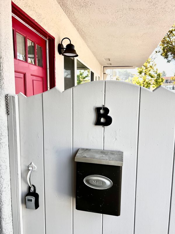 Building Photo - 2328 Via Mariposa W
