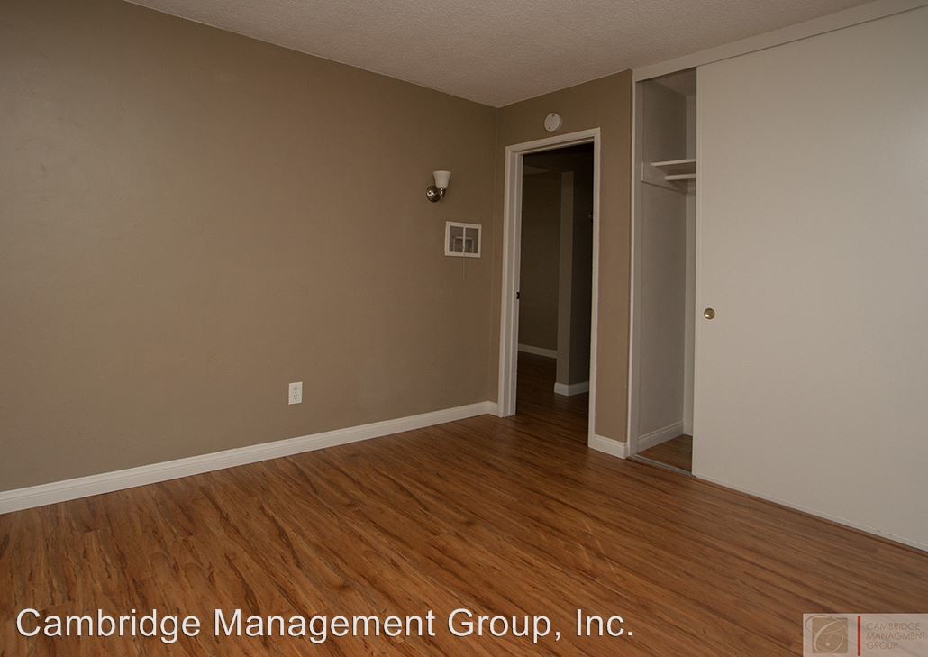 Foto principal - 4680 Monroe Ave