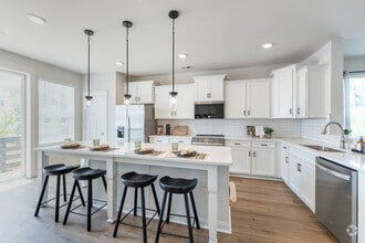 Building Photo - Maybrook Terraces