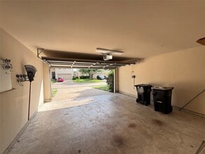 Building Photo - 25210 Ginger Ranch Dr