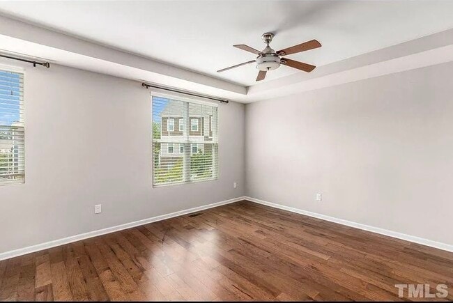 Foto del edificio - 4039 Sykes St