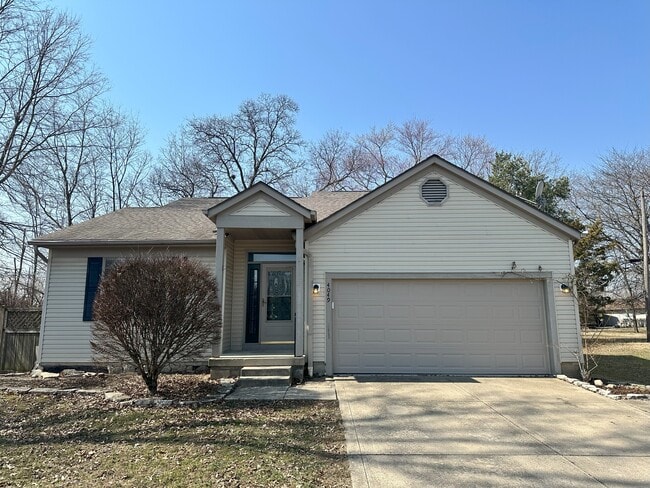 Building Photo - 4049 Sandy Ridge Dr