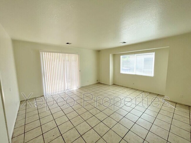 Foto del edificio - 34700 Marcia Rd