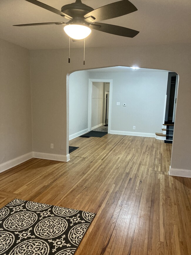 Foto del edificio - 1206 Grandview Ave