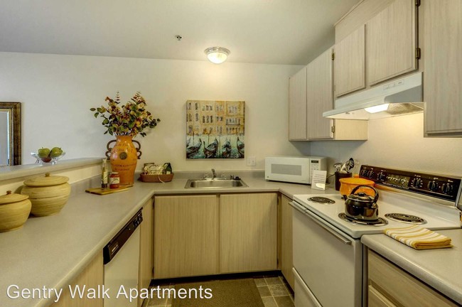Building Photo - 2 br, 2 bath Apartment - 12725 SE 312th St