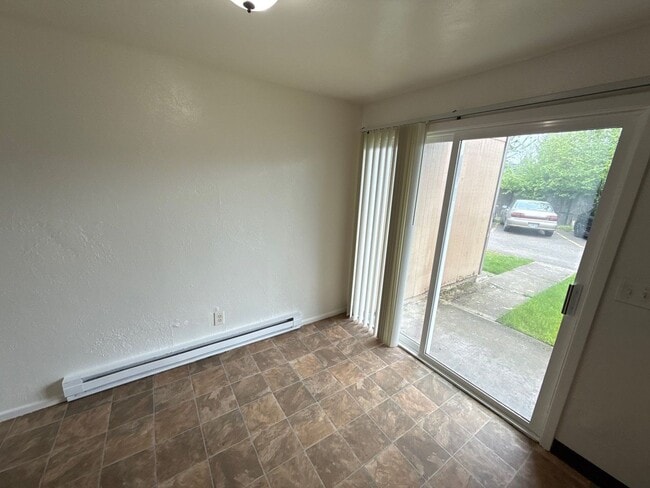 Interior Photo - Whispering Pines