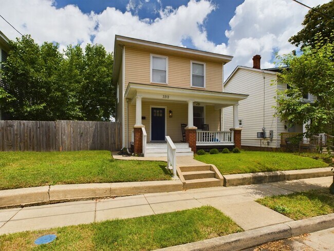Foto del edificio - 3313 Cliff Ave