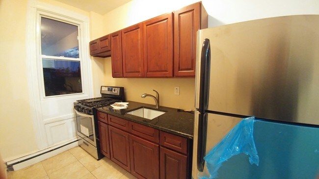 Foto del edificio - 23 Goodwin Pl