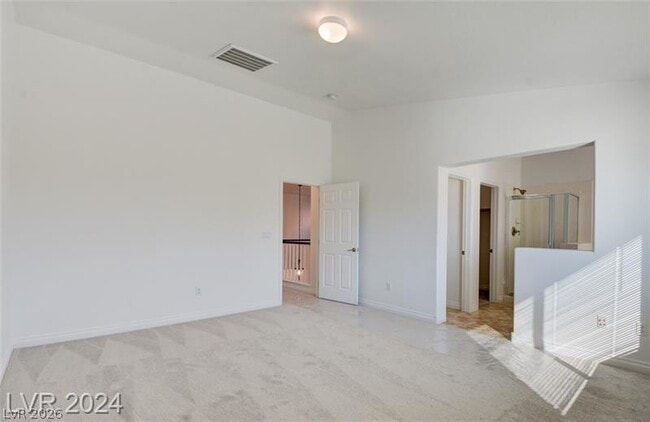 Building Photo - 4736 Killington St