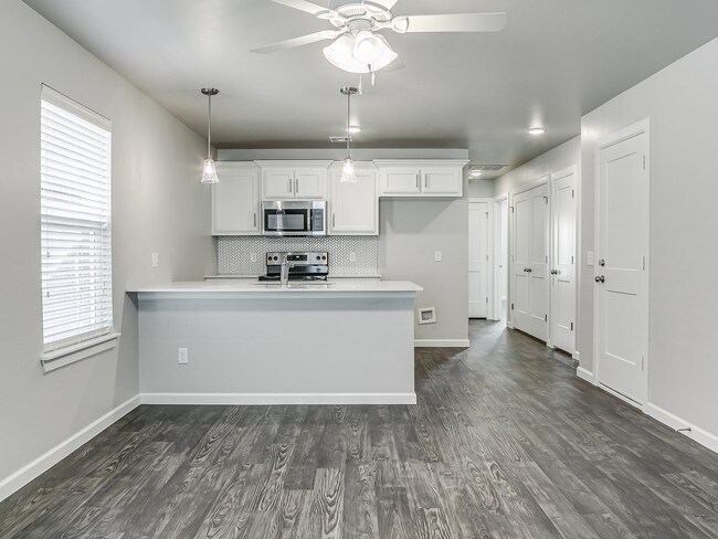 Building Photo - 5021 Avion Ct