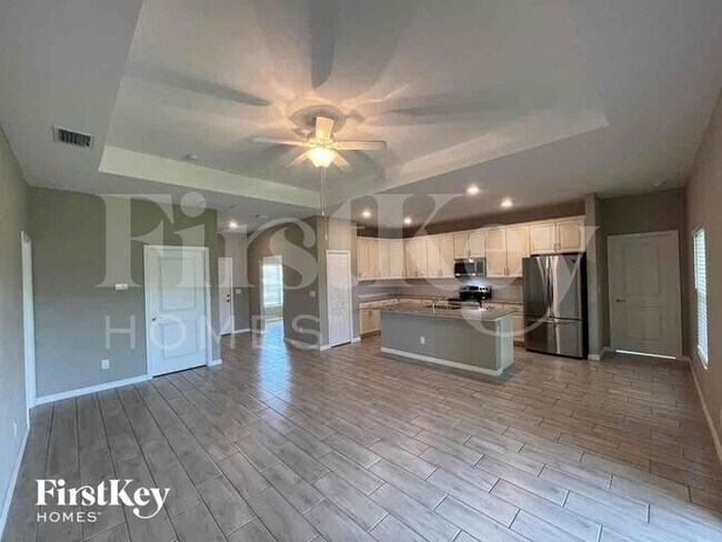 Foto del edificio - 1648 NW 37th Ave
