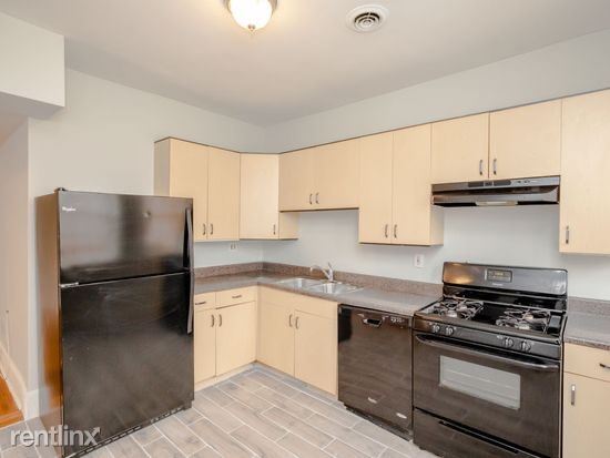 Foto principal - 4856 S Cottage Grove Ave