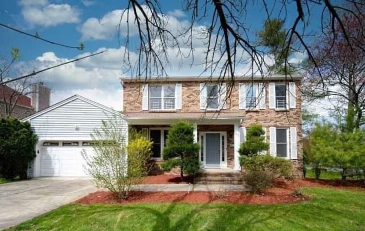 542 Ridgeland Ter, Englewood, NJ 07631 House Rental in Englewood, NJ