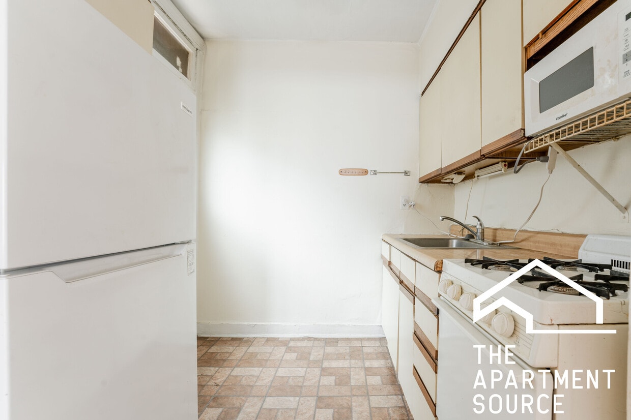 Foto principal - 512 W Cornelia Ave