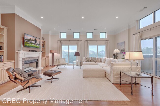 Foto del edificio - 3 br, 3.5 bath House - 225 Seven Farms Dri...