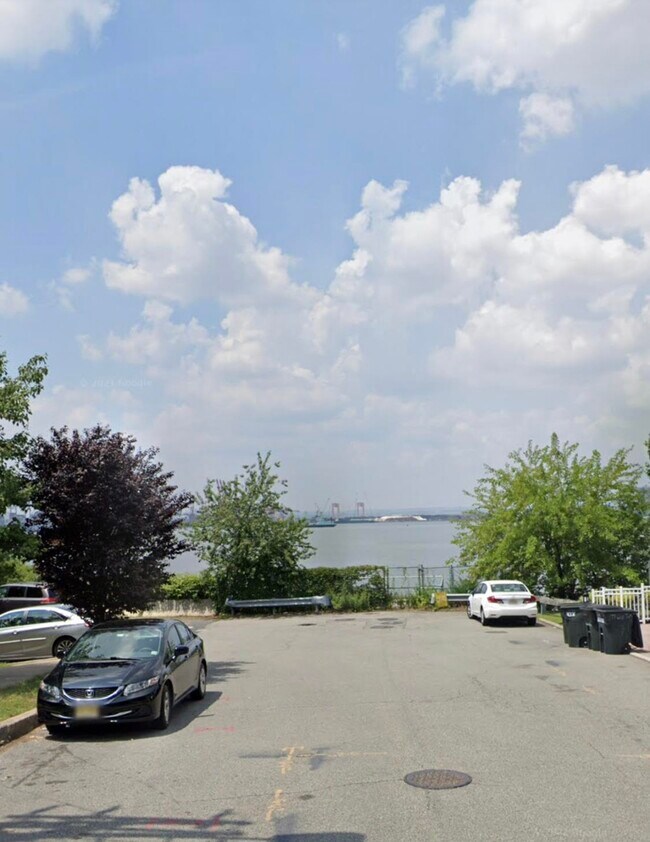 Foto del edificio - 187 W 30th St