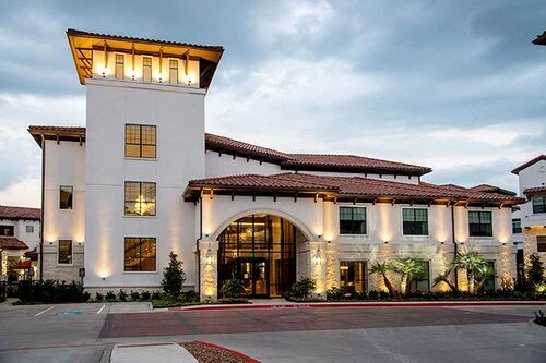 Building Photo - 14800 Memorial Dr