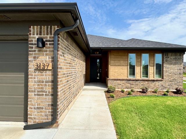 Building Photo - 3137 Mt Nebo Dr